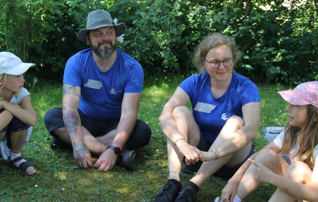 Eva Wöckel und Michael Gritsch von der Vogel- und Umweltstation Regenstauf